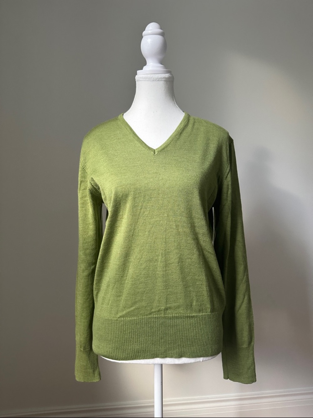 ITALTEMPO 100% Wool Preppy Academia Green VNeck Long Sleeve Sweater Size XL